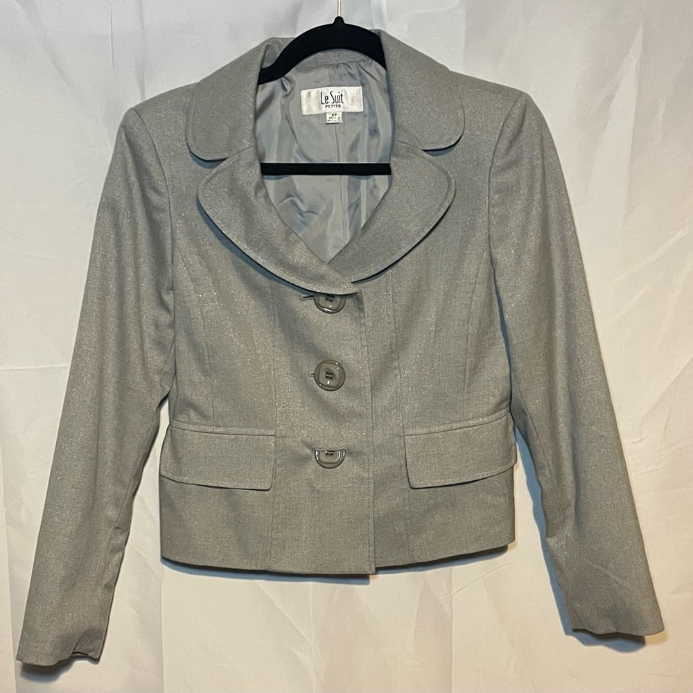 Le Suit Petite Grey Shimmer Blazer Skirt Set Size 4P